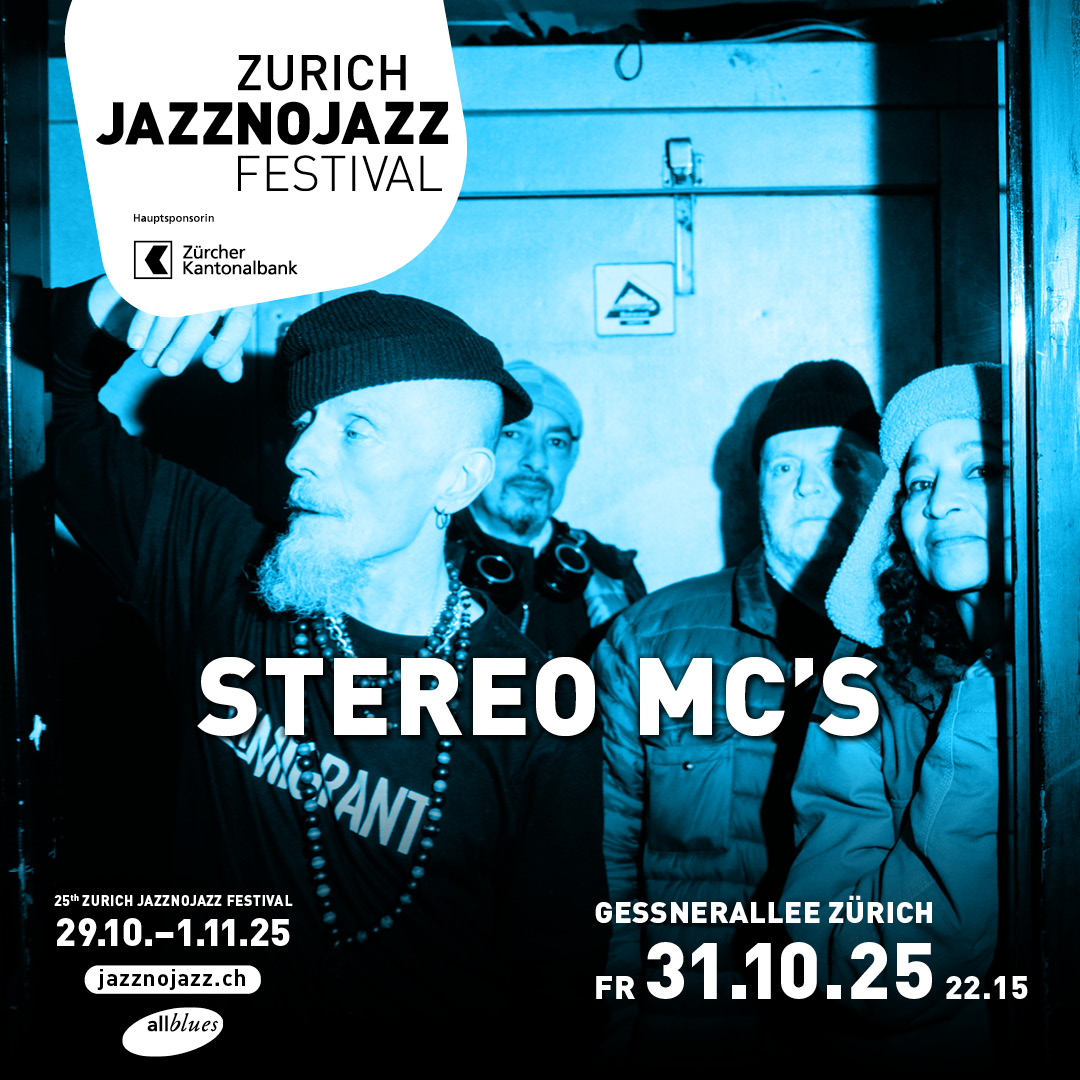 JNJ.25.Insta.Stereo1.jpg